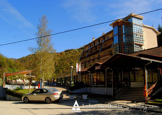 Hotel Jelak u Lukovskoj Banji